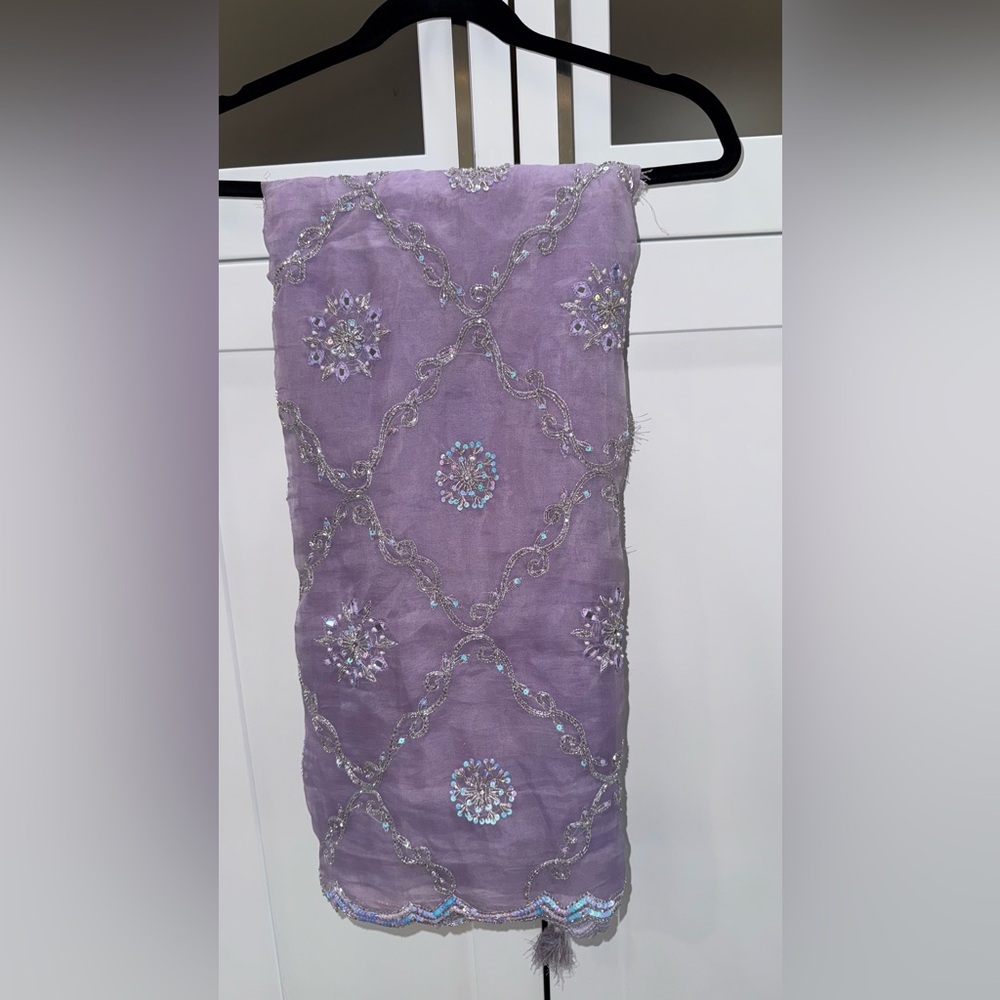 Lavender Embroidered Saree - Picture 7 of 10